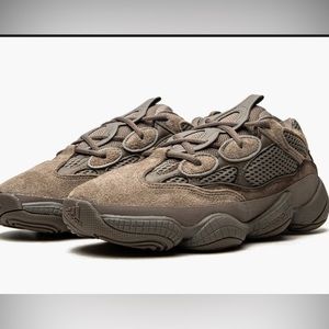 Adidas Yeezy 500 clay brown